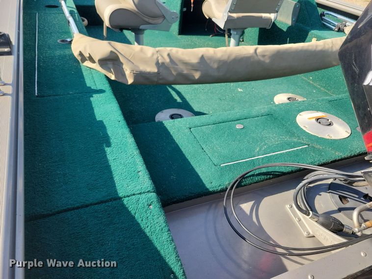 image for item JO9334 2004 Lund 1700 Explorer SS Adventure boat