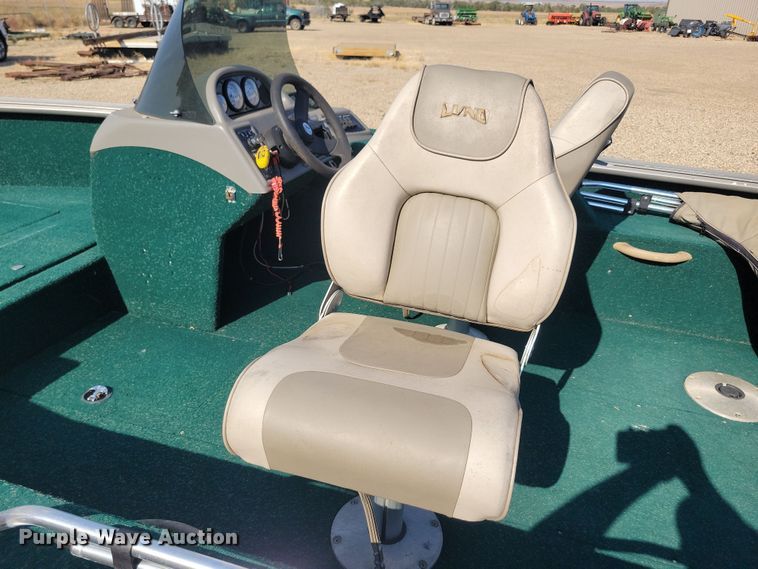 image for item JO9334 2004 Lund 1700 Explorer SS Adventure boat