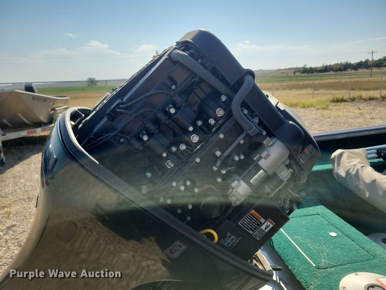 image for item JO9334 2004 Lund 1700 Explorer SS Adventure boat