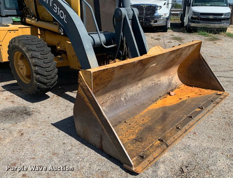 image for item JT9705 2016 John Deere  310L backhoe
