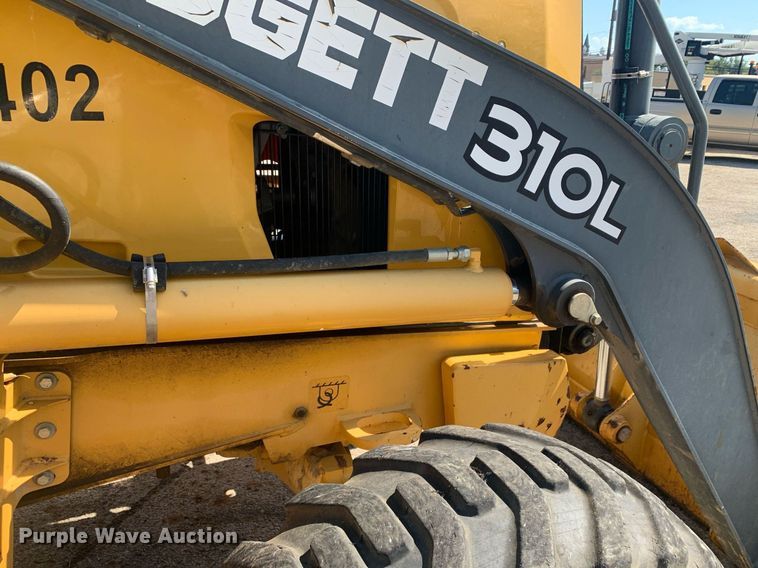 image for item JT9705 2016 John Deere  310L backhoe