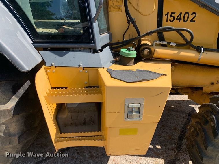 image for item JT9705 2016 John Deere  310L backhoe