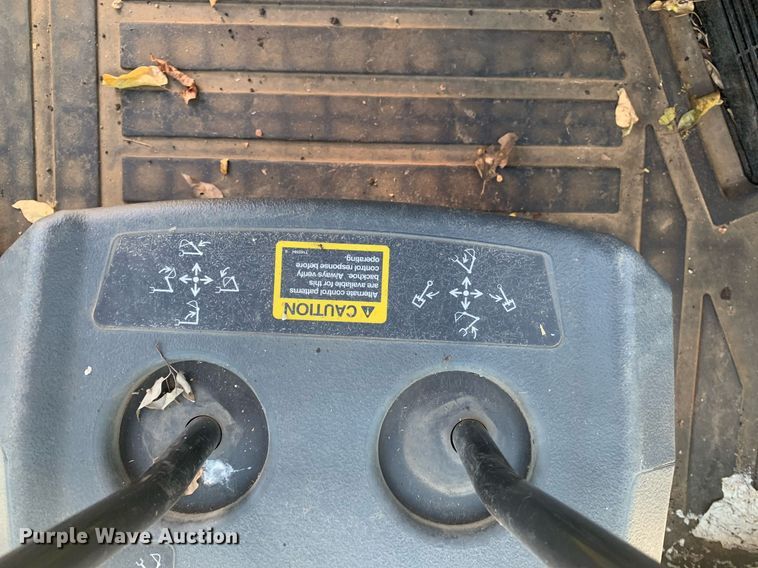 image for item JT9705 2016 John Deere  310L backhoe