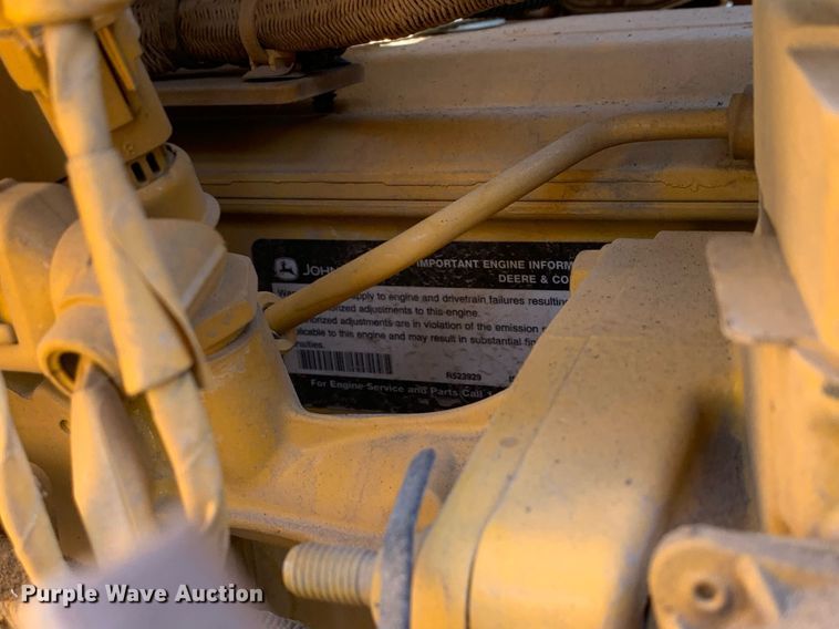 image for item JT9705 2016 John Deere  310L backhoe