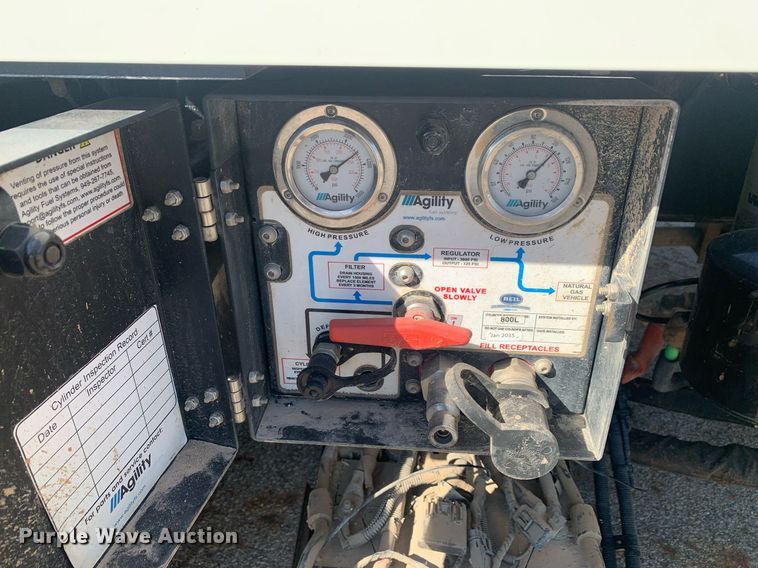 image for item JT9708 2015 Mack LEU633 refuse truck