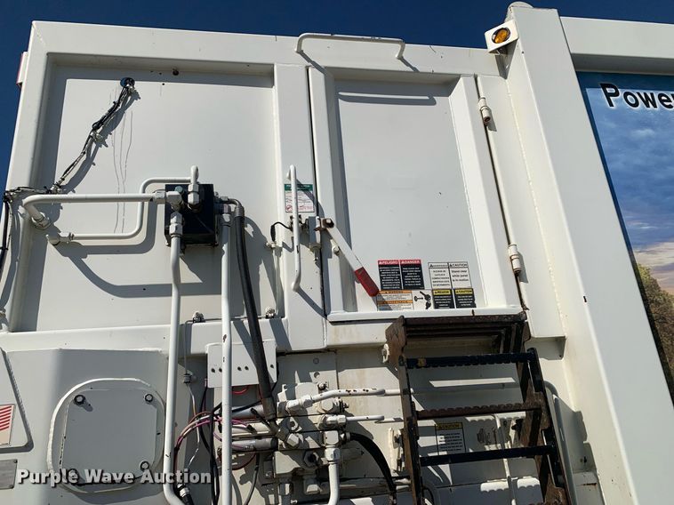 image for item JT9708 2015 Mack LEU633 refuse truck