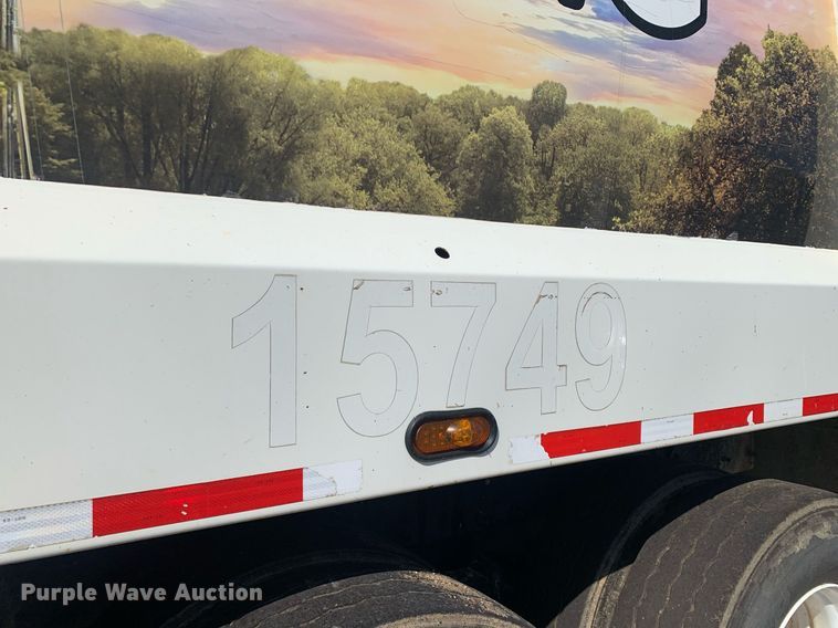 image for item JT9708 2015 Mack LEU633 refuse truck