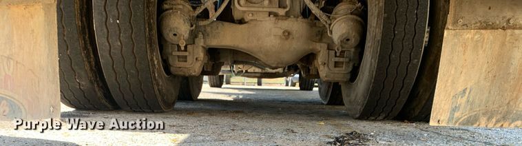 image for item JT9708 2015 Mack LEU633 refuse truck