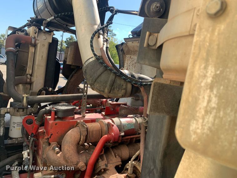 image for item JT9708 2015 Mack LEU633 refuse truck