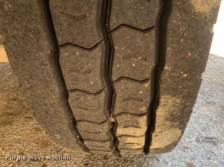 image for item JT9708 2015 Mack LEU633 refuse truck