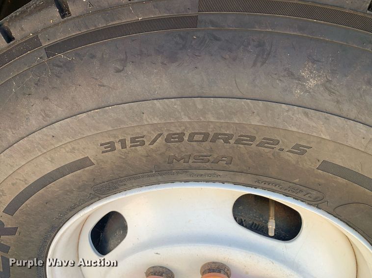 image for item JT9708 2015 Mack LEU633 refuse truck