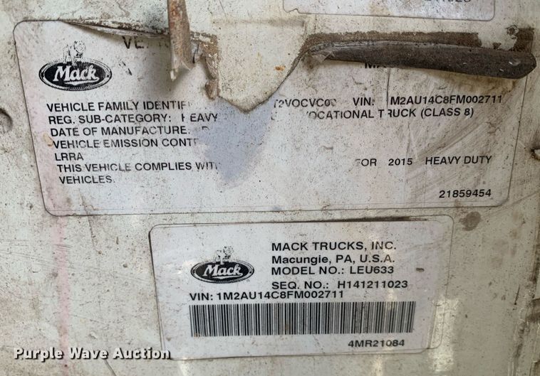 image for item JT9708 2015 Mack LEU633 refuse truck