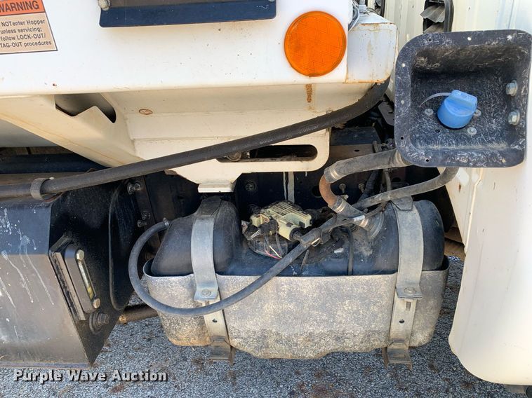 image for item JT9709 2015 Ford F550 refuse truck