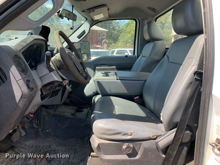 image for item JT9709 2015 Ford F550 refuse truck