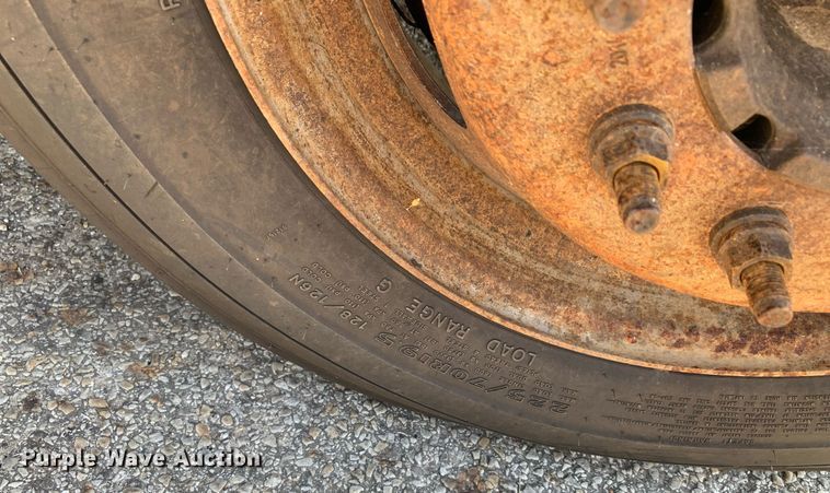 image for item JT9709 2015 Ford F550 refuse truck