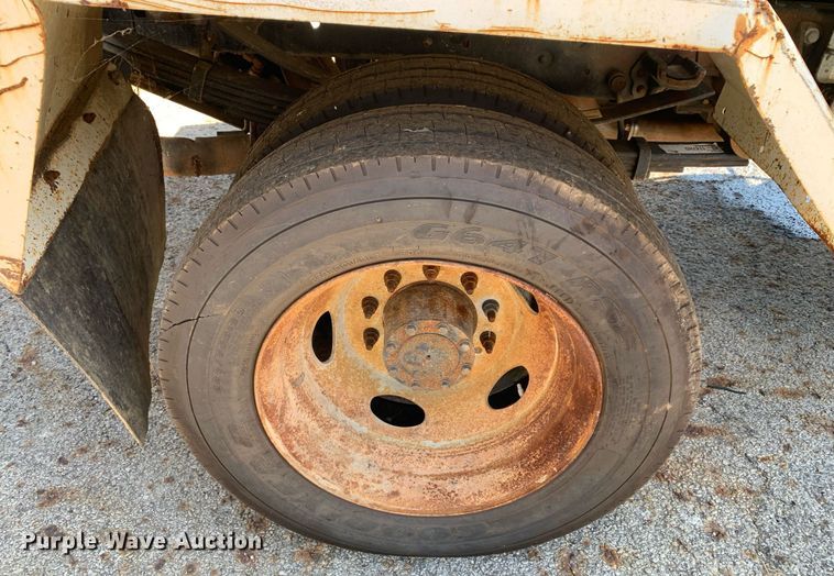 image for item JT9709 2015 Ford F550 refuse truck