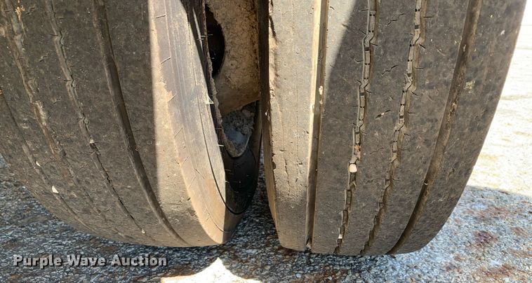 image for item JT9709 2015 Ford F550 refuse truck