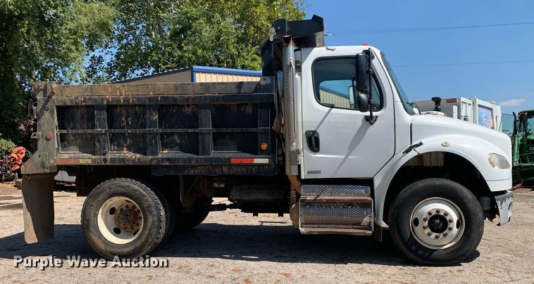 image for item JT9711 2009 Freightliner  Business Class M2 dump truck