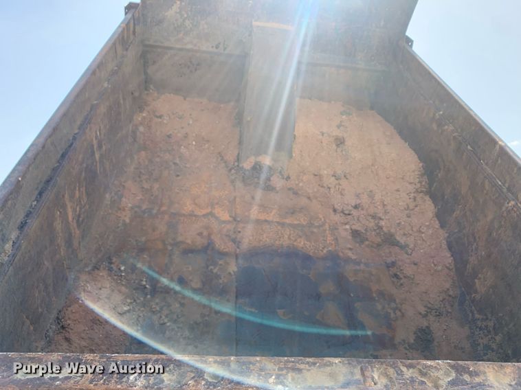 image for item JT9711 2009 Freightliner  Business Class M2 dump truck