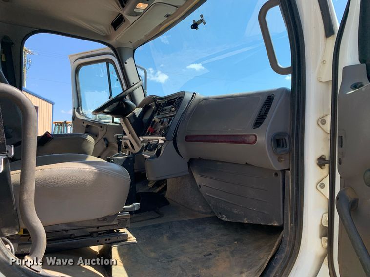 image for item JT9711 2009 Freightliner  Business Class M2 dump truck