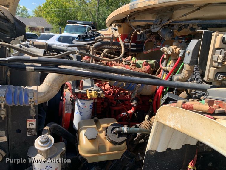 image for item JT9711 2009 Freightliner  Business Class M2 dump truck