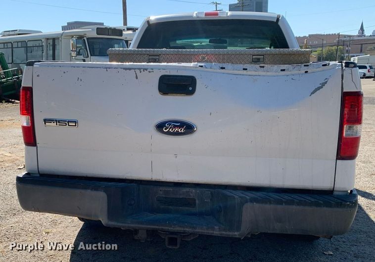 image for item JT9721 2006 Ford F150 SuperCab pickup truck