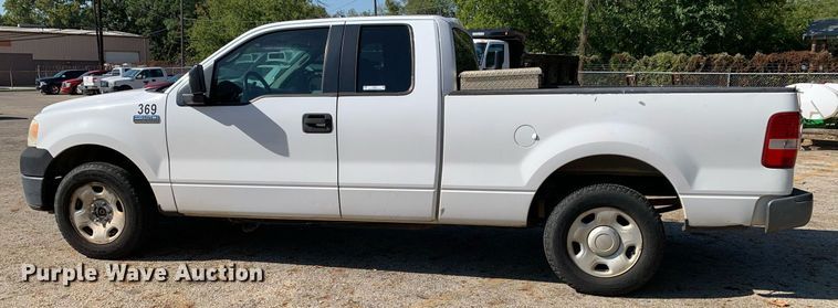image for item JT9721 2006 Ford F150 SuperCab pickup truck
