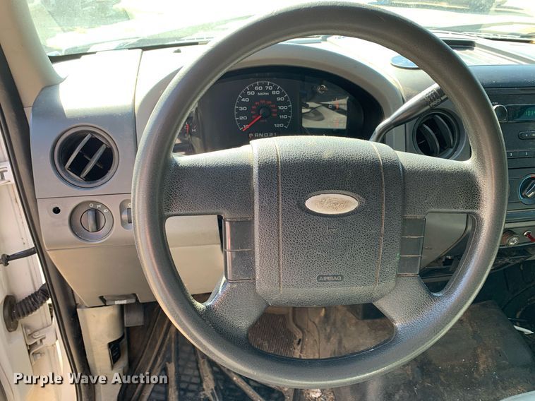 image for item JT9721 2006 Ford F150 SuperCab pickup truck