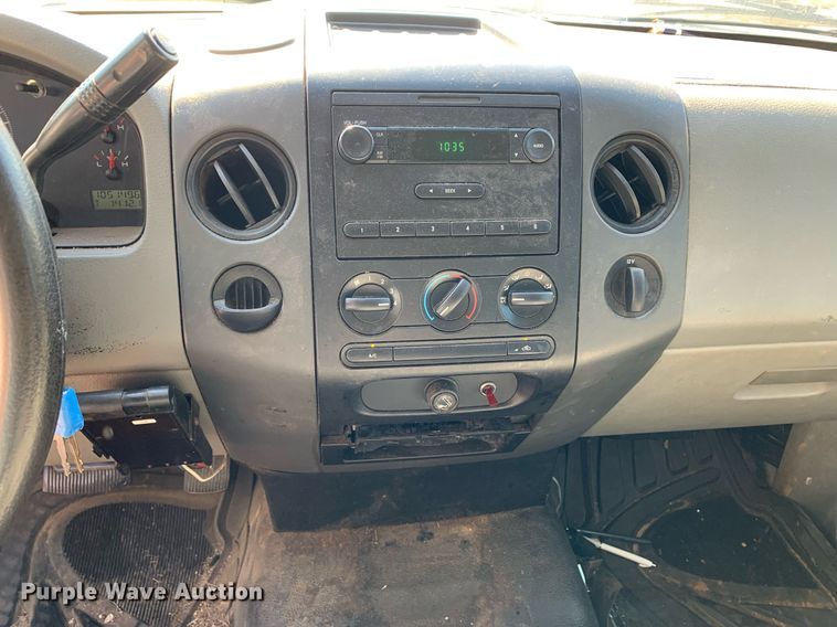 image for item JT9721 2006 Ford F150 SuperCab pickup truck