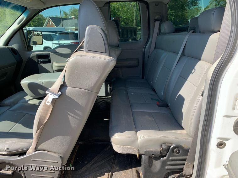 image for item JT9721 2006 Ford F150 SuperCab pickup truck