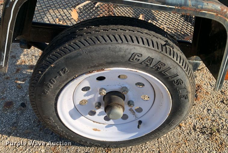 image for item JT9724 2008 Carrier utility trailer