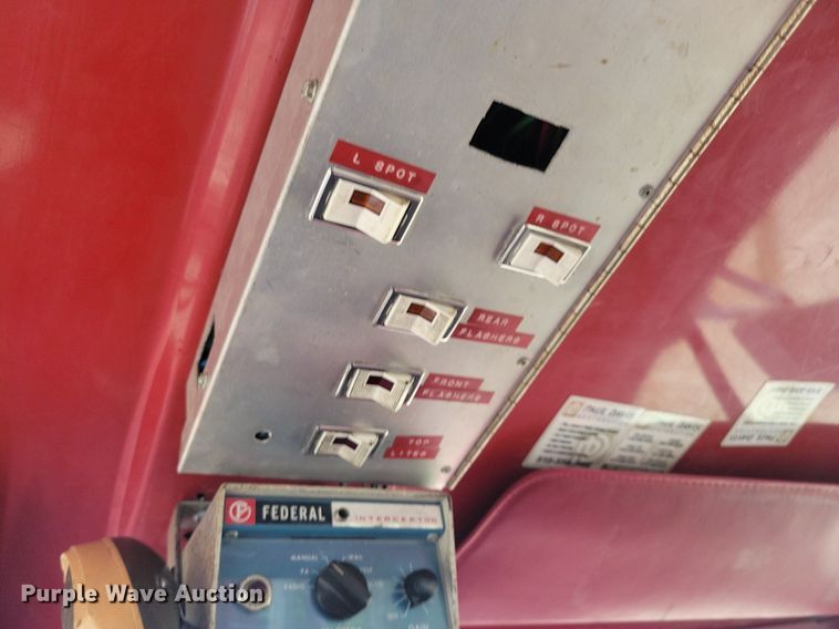 image for item KA9977 1982 Ford F350 brush fire truck