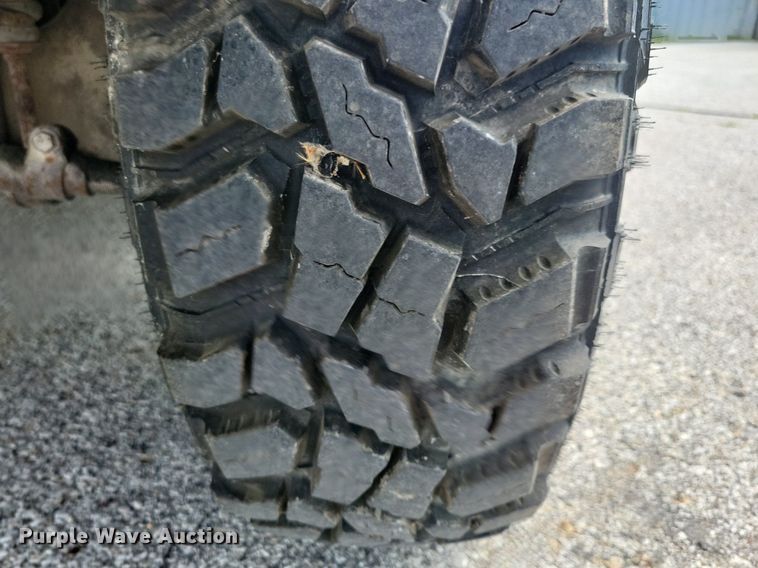 image for item KA9977 1982 Ford F350 brush fire truck