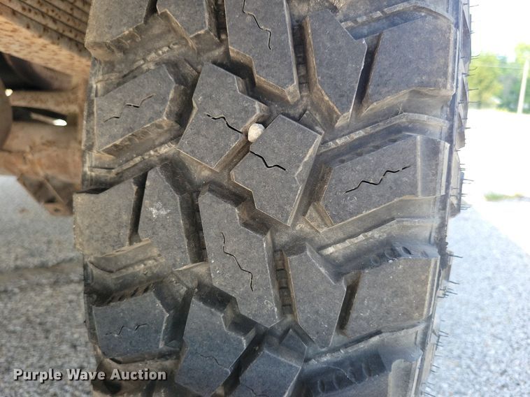 image for item KA9977 1982 Ford F350 brush fire truck