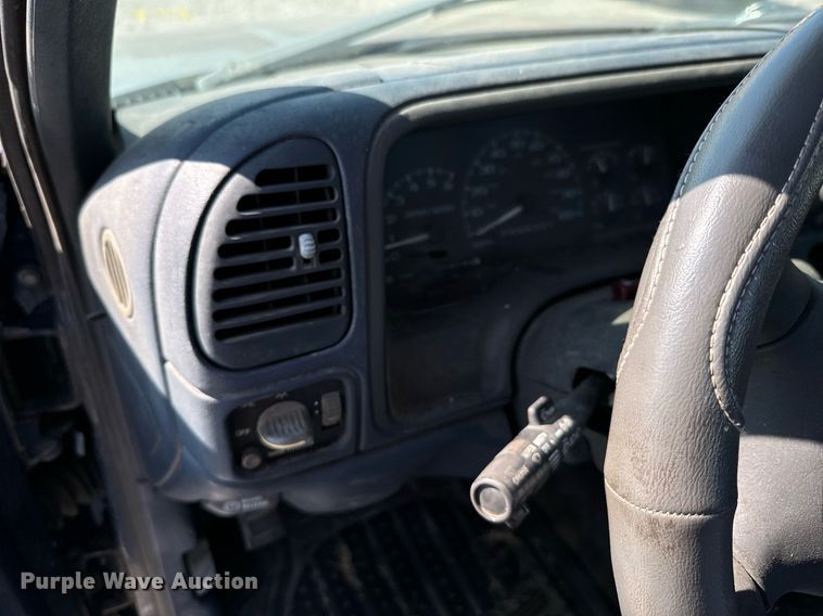 image for item KT9219 1998 GMC Sierra 1500 pickup truck