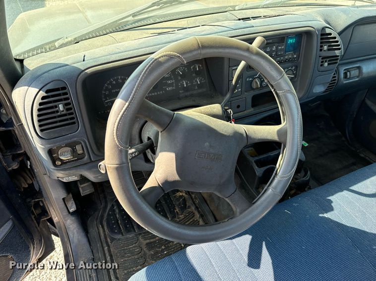 image for item KT9219 1998 GMC Sierra 1500 pickup truck