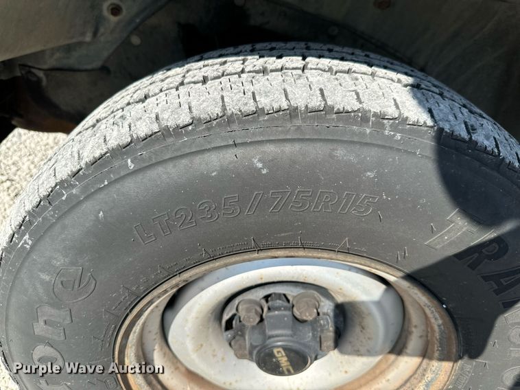 image for item KT9219 1998 GMC Sierra 1500 pickup truck