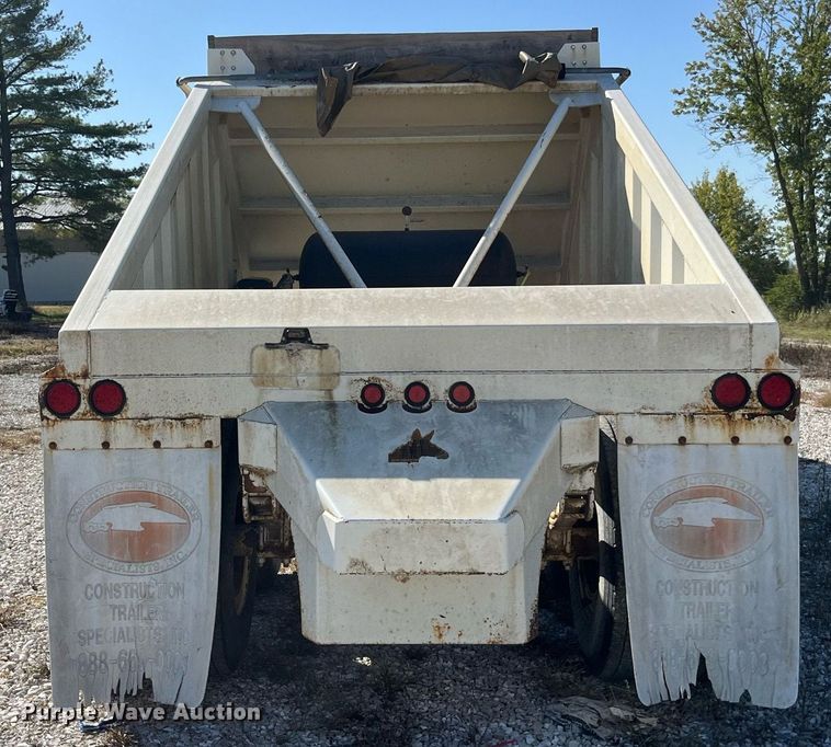 image for item LC9243 2013 Construction Trailer Specialist BDT 36 bottom dump trailer