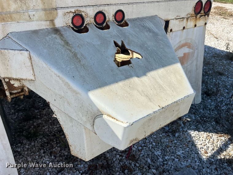 image for item LC9243 2013 Construction Trailer Specialist BDT 36 bottom dump trailer