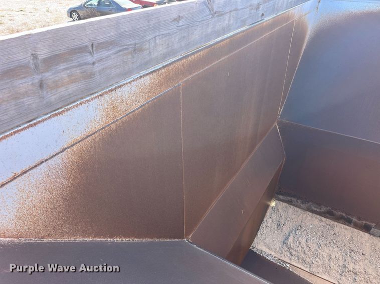 image for item LC9243 2013 Construction Trailer Specialist BDT 36 bottom dump trailer