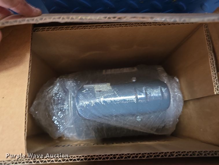 image for item LW9952 Electronics