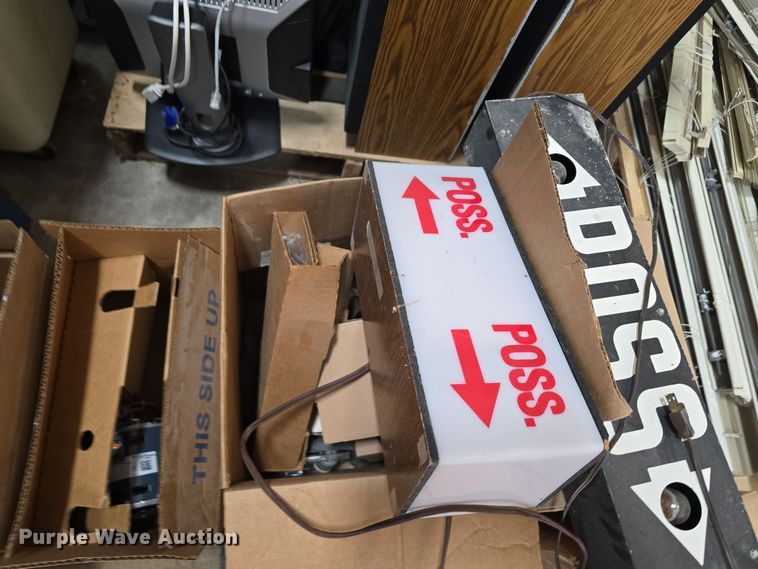 image for item LW9952 Electronics