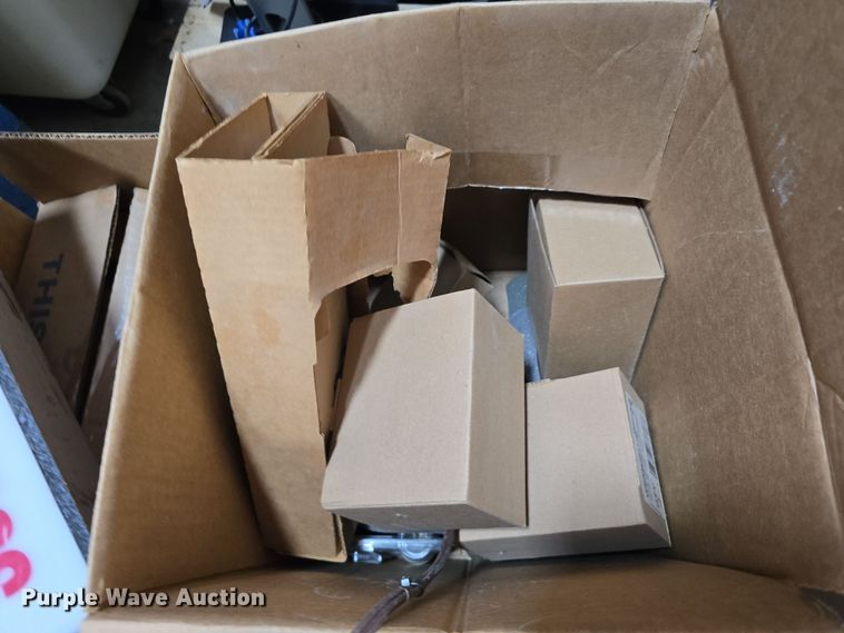 image for item LW9952 Electronics