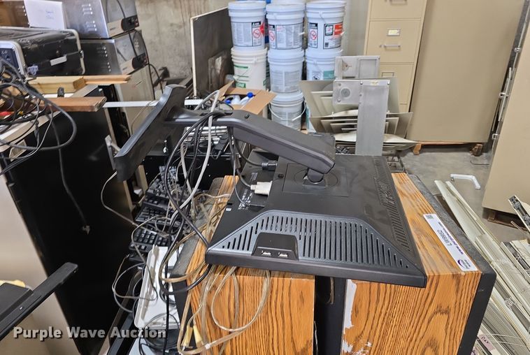 image for item LW9952 Electronics