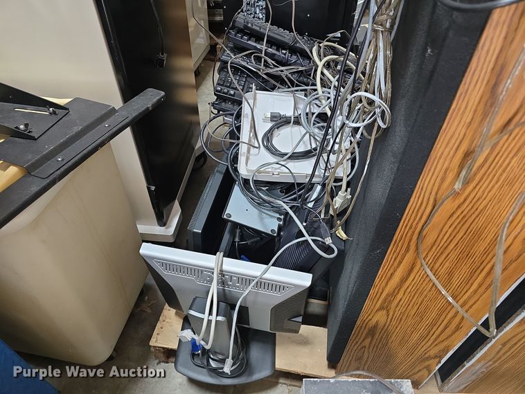 image for item LW9952 Electronics