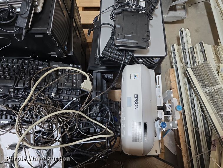 image for item LW9952 Electronics