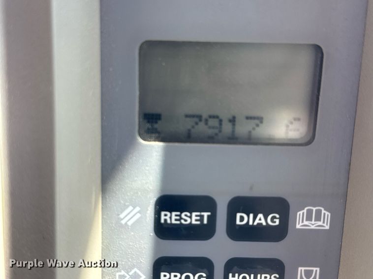 image for item MS9816 2001 Case MX240 MFWD tractor