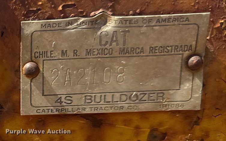 image for item MS9817 1952 Caterpillar D4 dozer