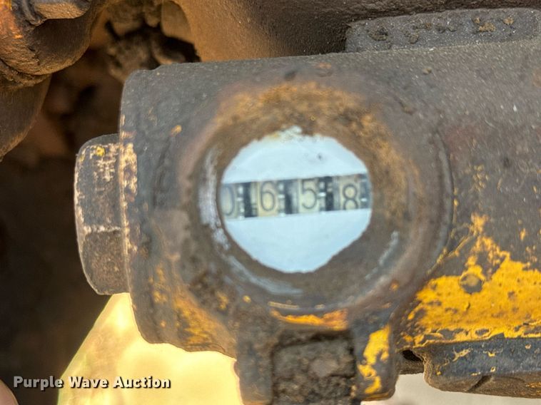 image for item MS9817 1952 Caterpillar D4 dozer