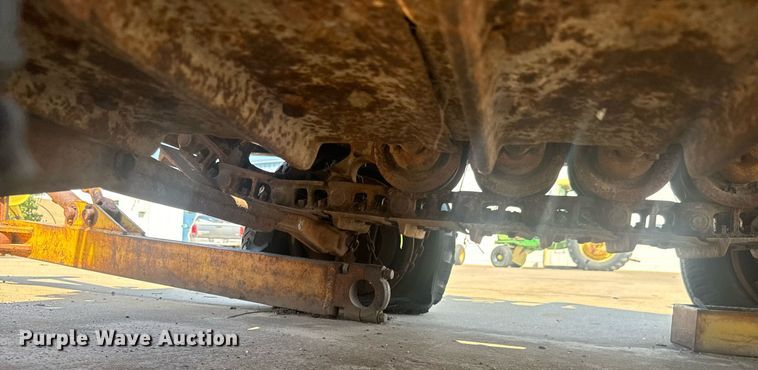 image for item MS9817 1952 Caterpillar D4 dozer